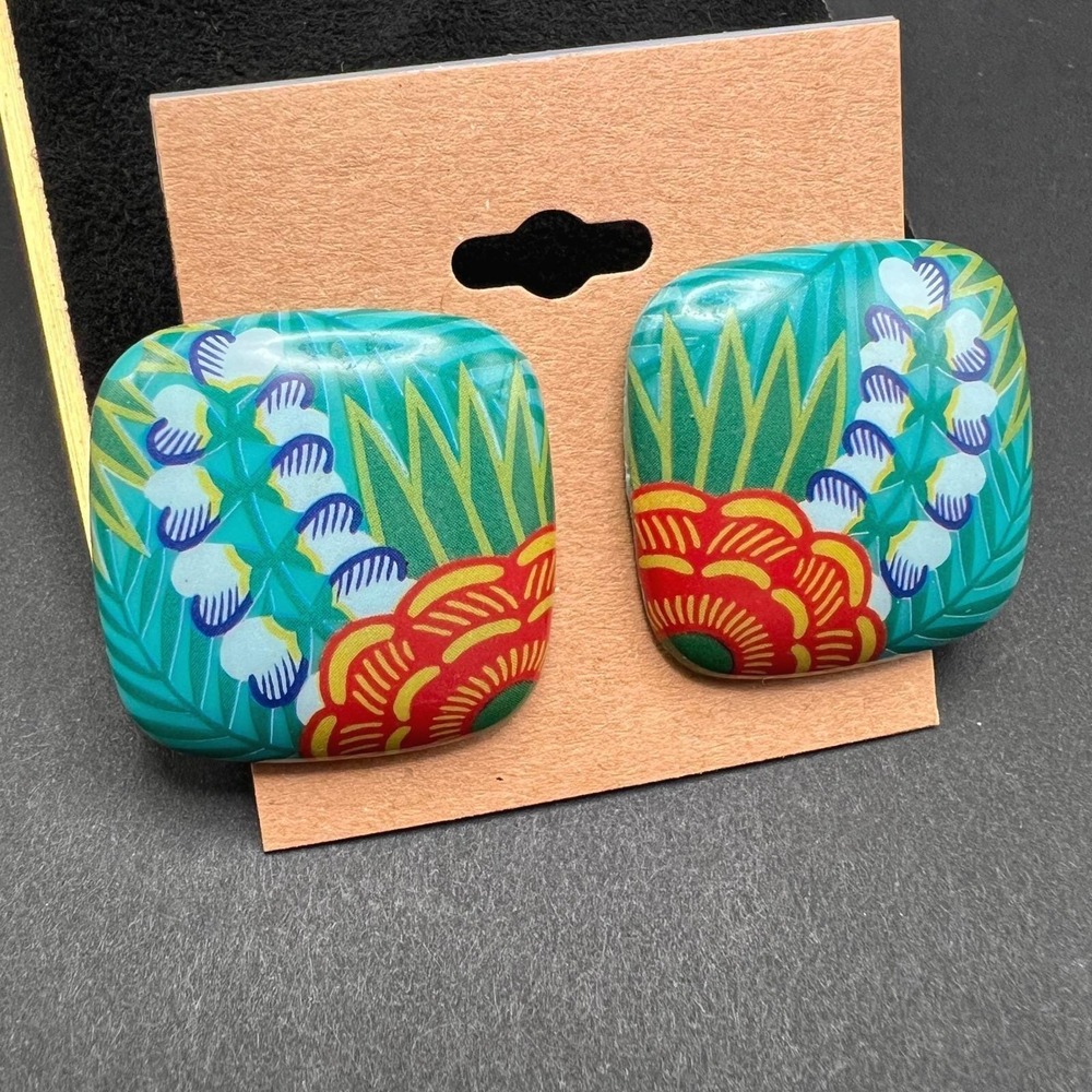 Vintage Avon Earrings Tropical Beauty Blue Teal Resin Square